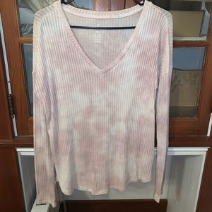 medium american eagle long sleeve blouse - pink and white wash